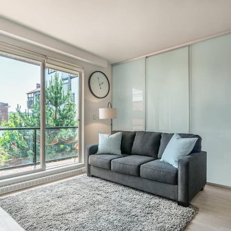 Clean 3Rd Floor Executive 1 Bedroom Apt In Old Town China Town Victoria Dış mekan fotoğraf
